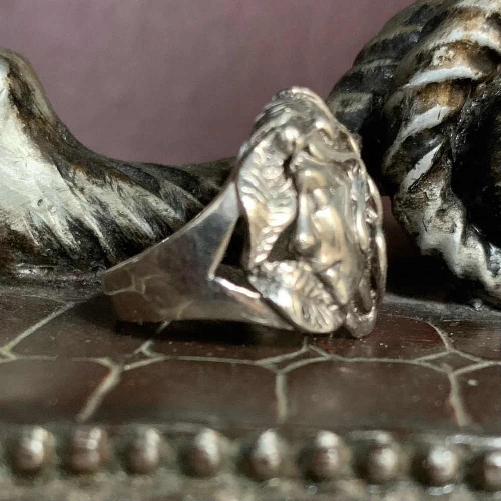 Vintage Woodland Goddess Marcasite sterling silver ring